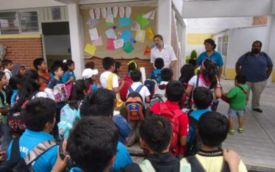 Educar para Construir la Comunidad. Una comunidad educativa “en salida”